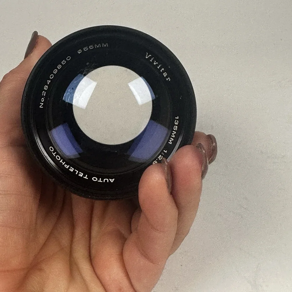 Vintage Vivitar 135mm f/2.8‎ Auto Telephoto Lens Minolta, Canon, Nikon…w/case